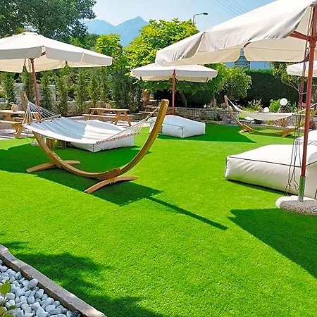 Anassa Deluxe & Potamia