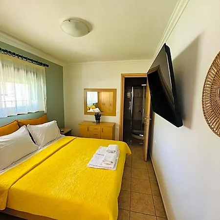 Anassa Deluxe & Szálloda 3*